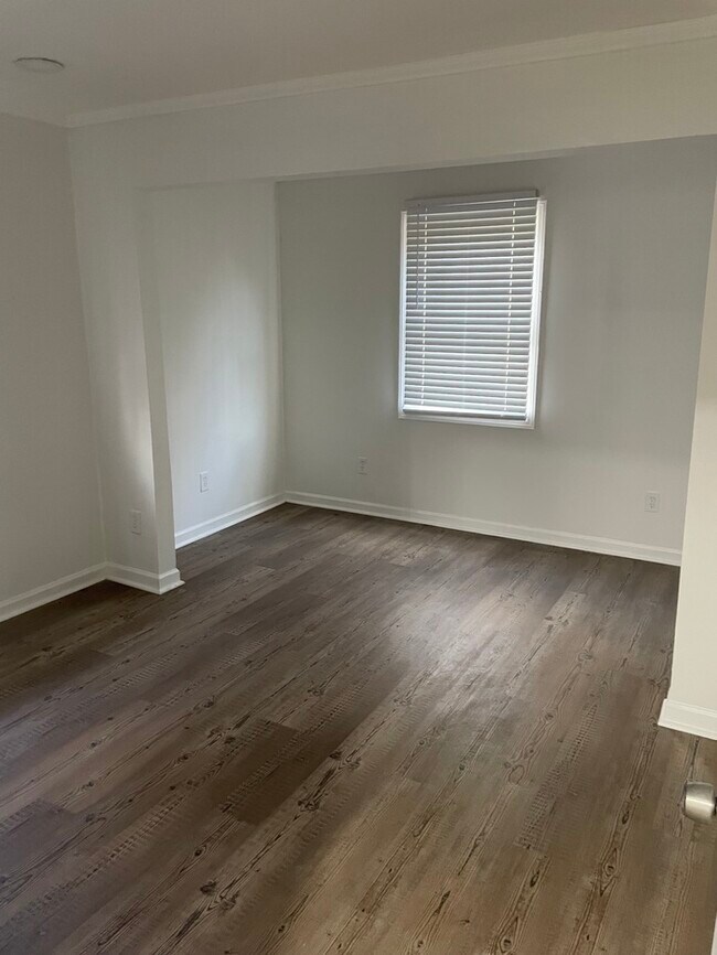 Photo - Newly Renovated!