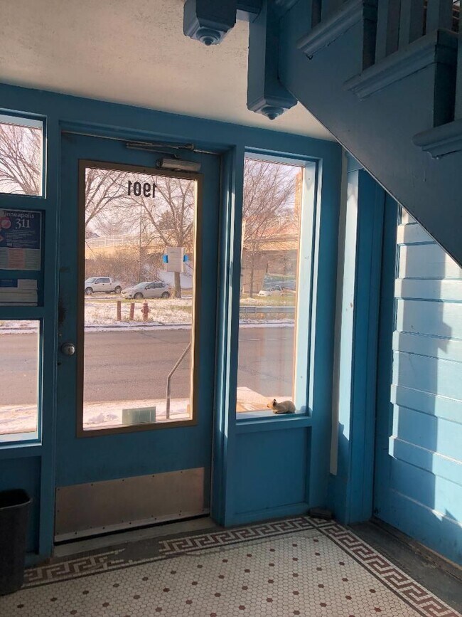 Photo - 1901 Lyndale Ave S Unit 1