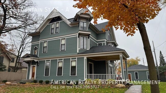 Building Photo - 322 Fountain St NE Unit A