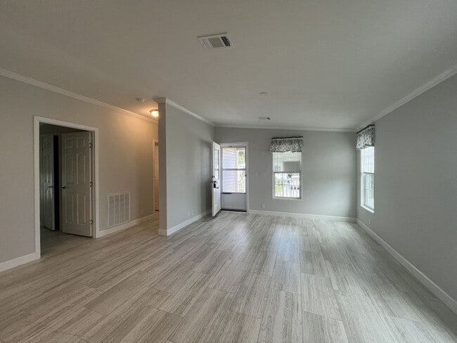 Photo - 142 Bimini Cay Cir