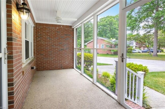 Photo - 6333 Tuttle Ave