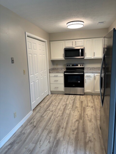 Photo - 5305 Big Tyler Rd