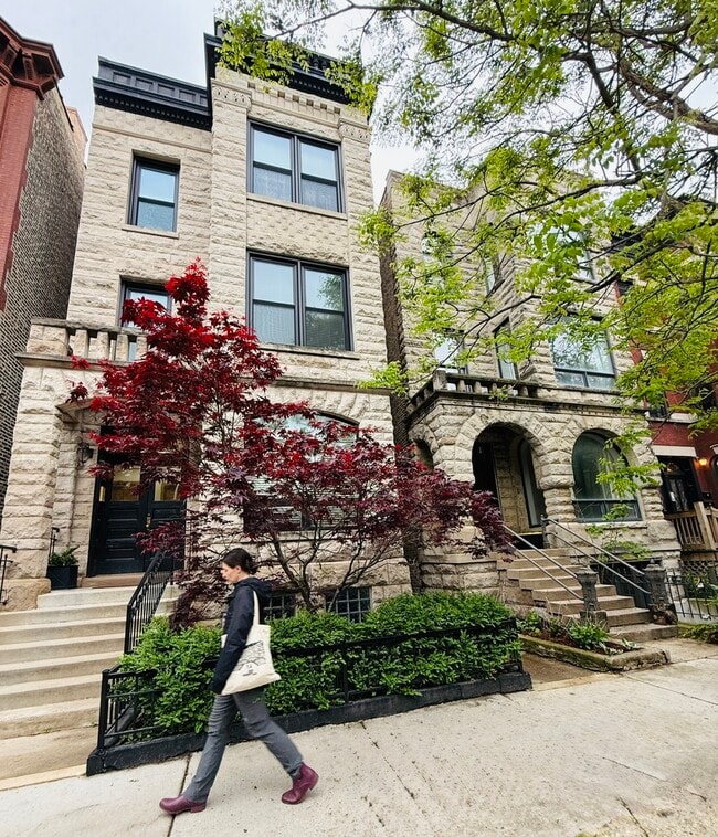 Photo - 2133 N Sheffield Ave Unit 2A