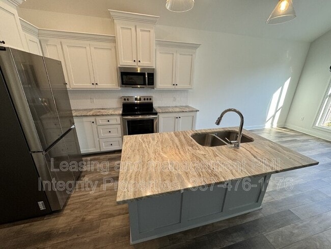 Photo - 304 San Sebastian Dr