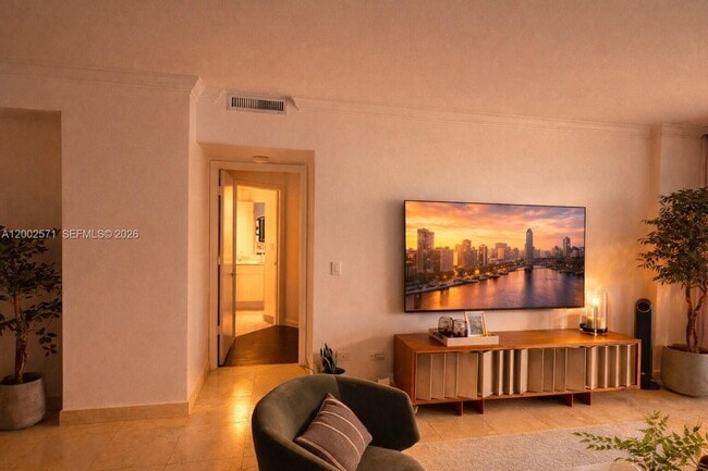 Photo - 848 Brickell Key Dr Unit 905