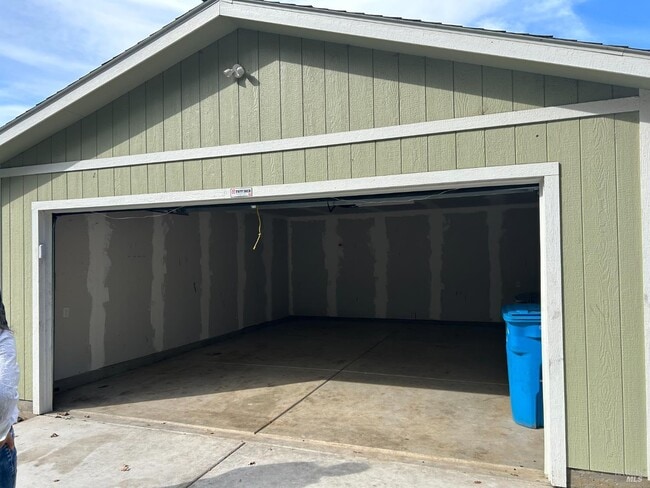 Photo - 6297 Pleasants Valley Rd