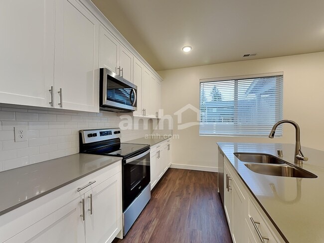 Photo - 7918 Verona Loop