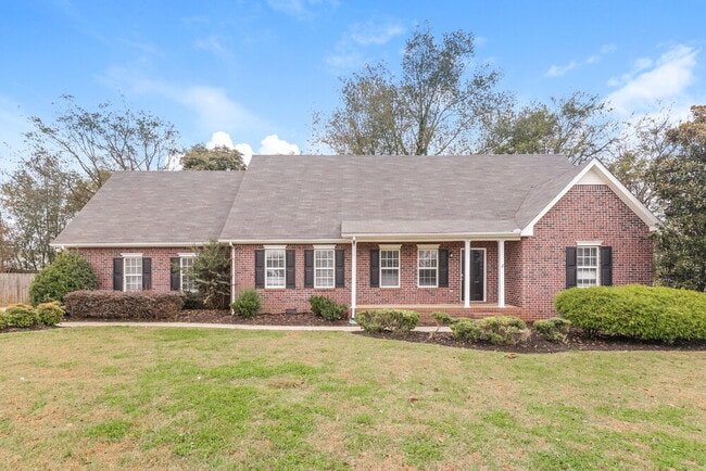 Building Photo - 3019 Overhill Ct