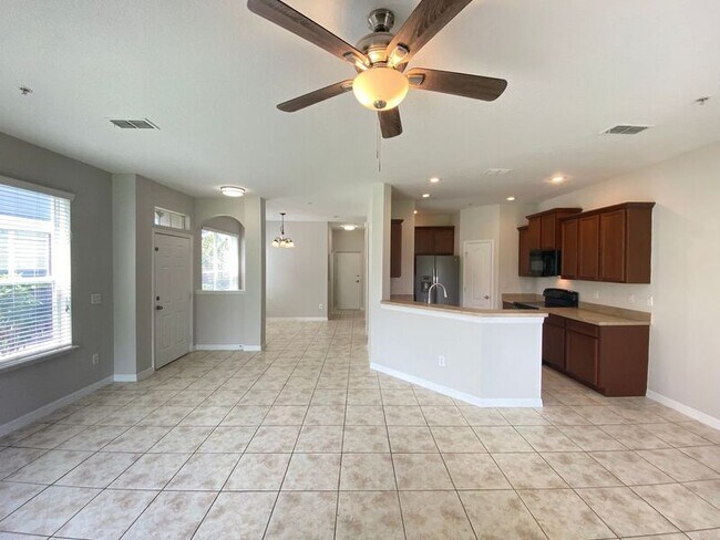 Photo - 6610 S Goldenrod Rd Unidad 103C