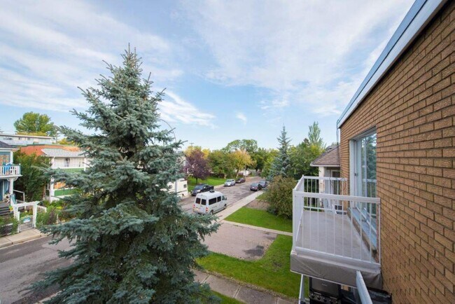 Photo - Dartmouth Apartments