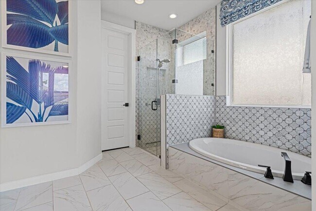 Photo - 6508 Velvet Leaf Ln