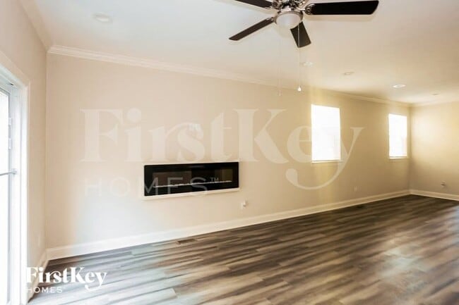 Photo - 1242 Pless St NW