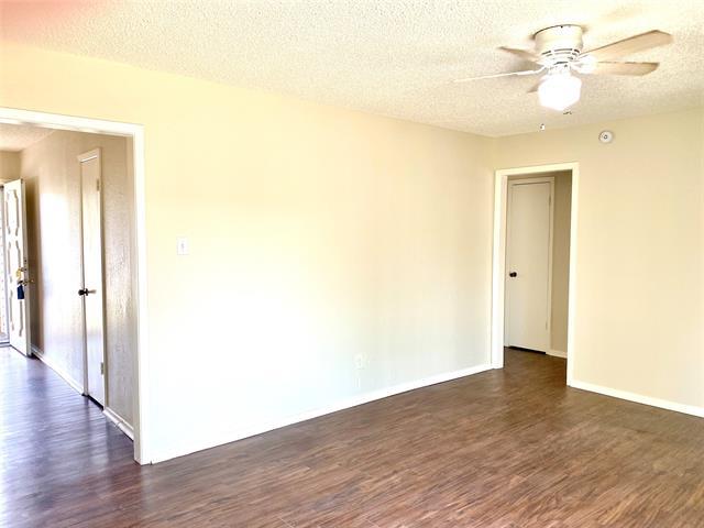 Photo - 5317 Fairmont St