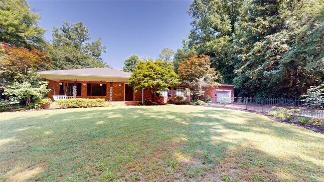 3 Knob Hill Rd