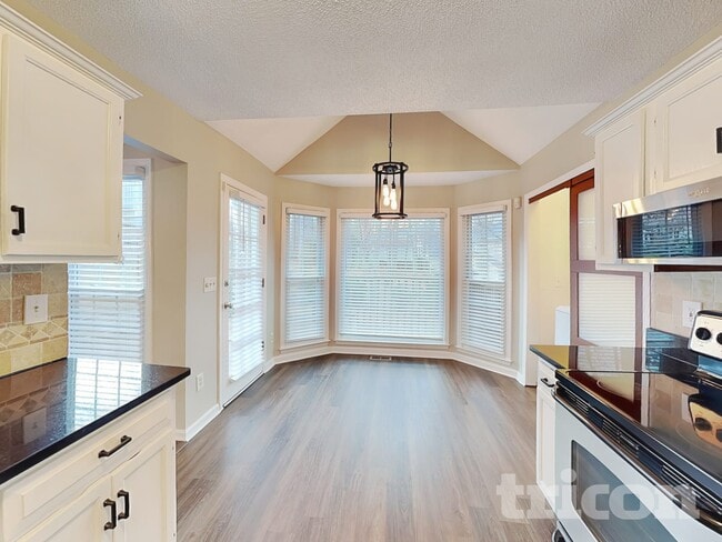 Photo - 703 Players Ct