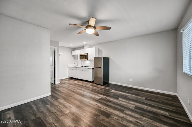 Photo - 3025 N 32nd St Unit 31