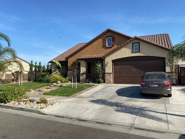 Photo - Beautiful Los Banos Rental