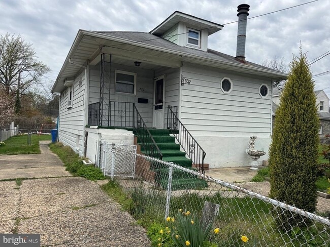 Building Photo - 222 Glenwood Ave Rental