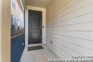 Photo - 10643 Military Dr W