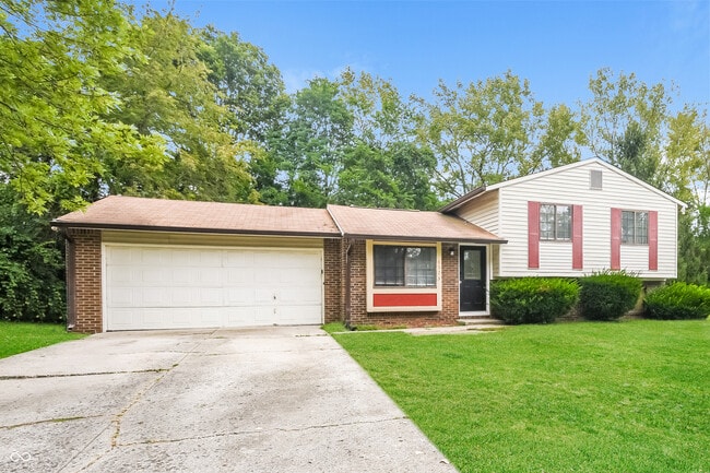 Photo - 6523 Woodmere Cir