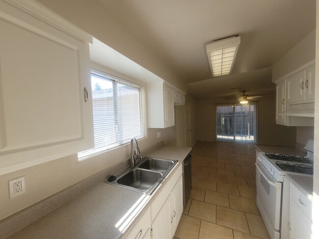 Photo - Citrus Heights 3 bedroom
