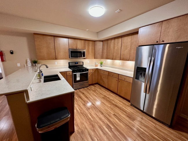 Photo - 7234 Bern St