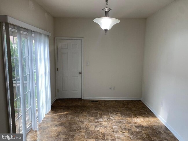 Photo - 1113 S Olmsted Pkwy