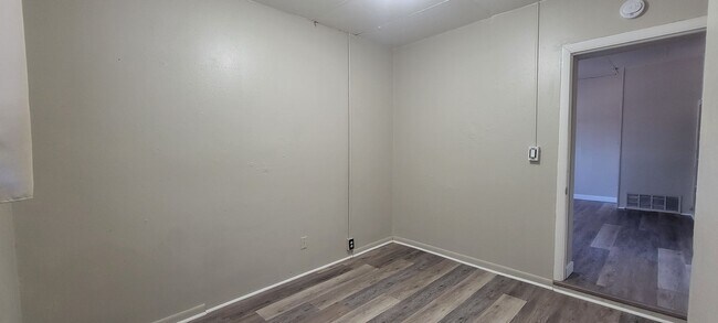 627 North St Unit 1