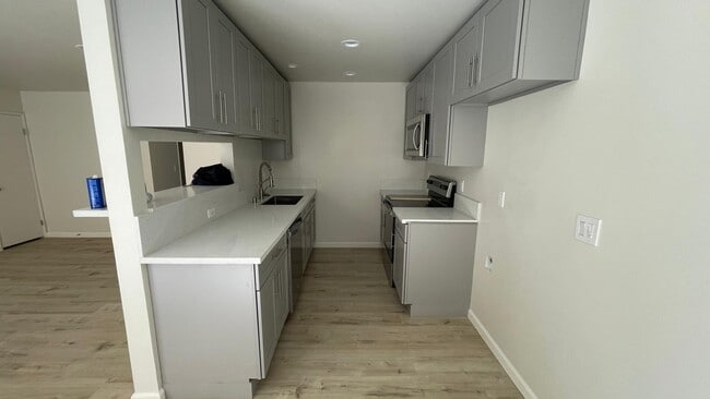 Photo - 500 Oak St Unit 109