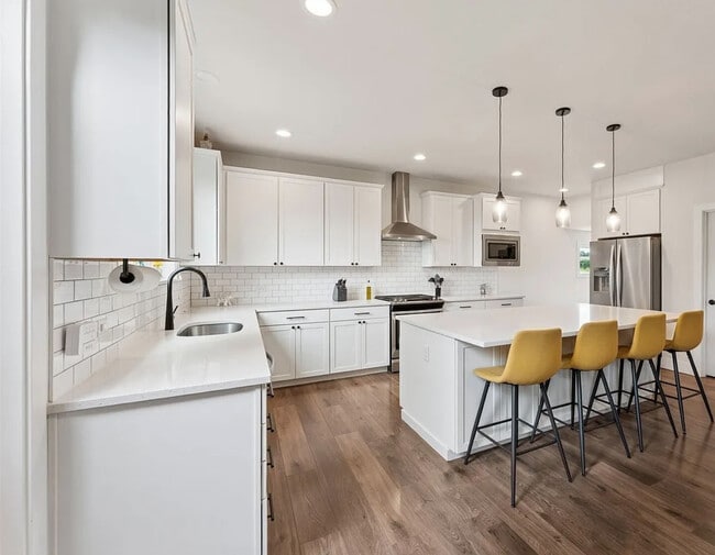 Photo - 14717 73rd St E