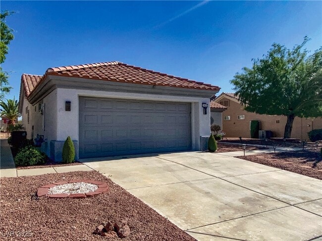 Photo - 10420 Villa Ridge Dr Casa