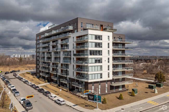 Building Photo - Project Loumii