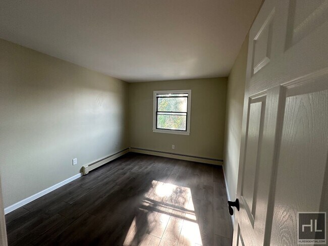 Photo - LIVINGSTON AVENUE Unit 1