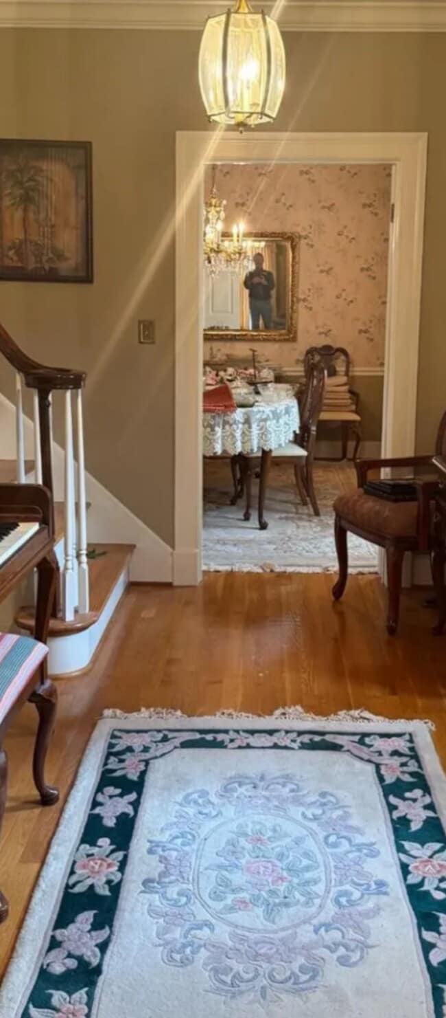 Photo - 303 Woodford Pl