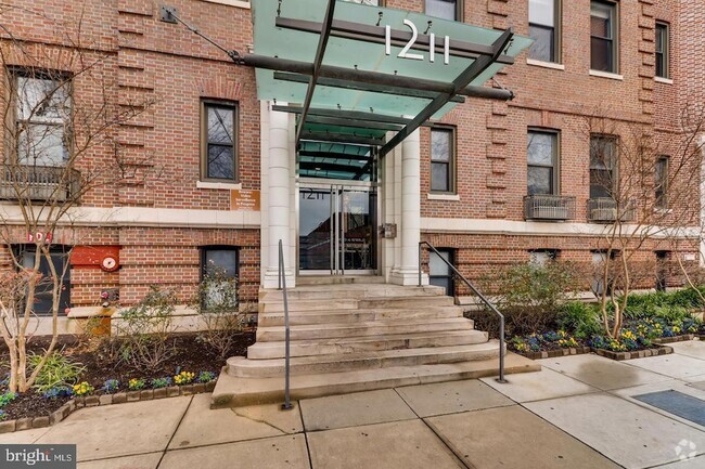 Building Photo - 1211 Light St Unit 108 Rental