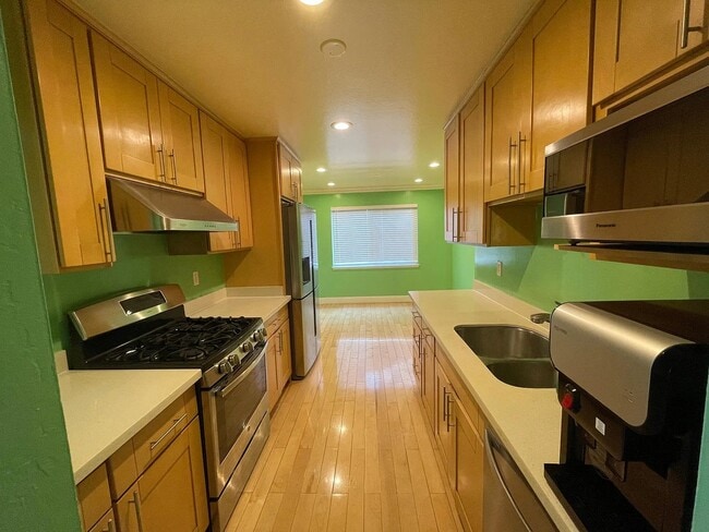 Photo - 4139 Linwood Dr