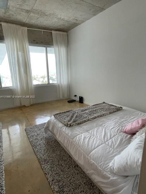 bed area - 1000 West Ave Unidad PH32