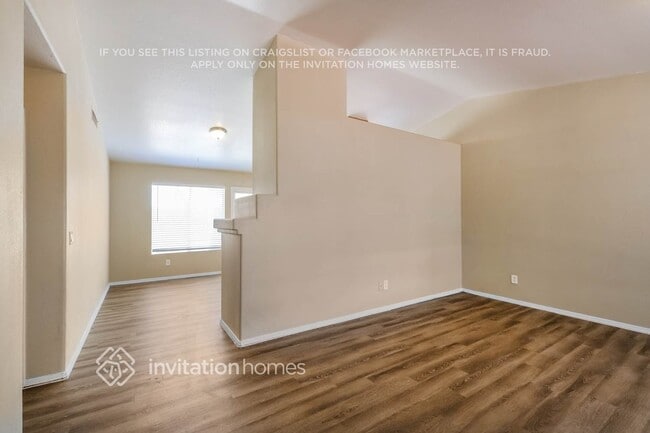 Photo - 2703 N 87th Ave