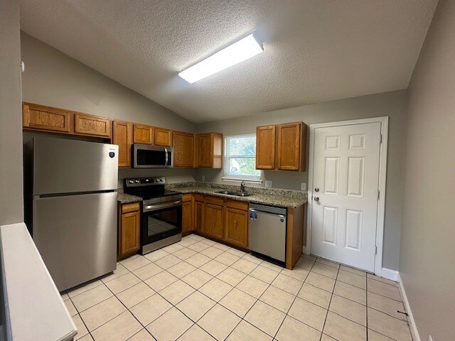 Photo - Renovated 2/1 Westside Duplex