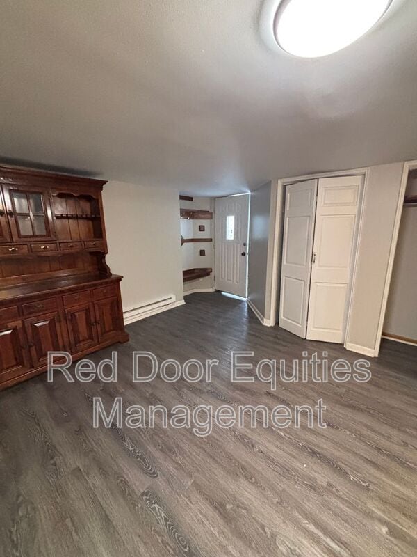 Photo - 1215 N Columbus St