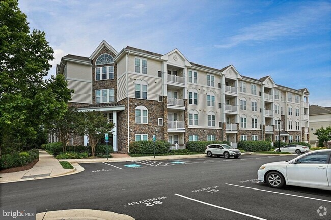 Building Photo - 24701 Byrne Meadow Square Unit 202 Rental
