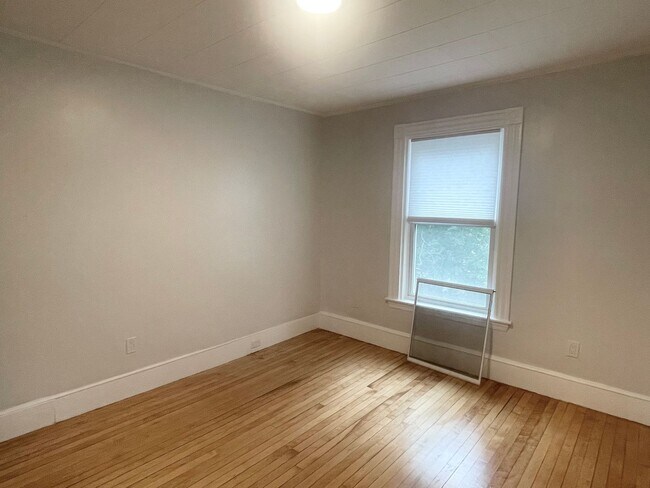 Photo - 129 Old Colony Ave Unit 2