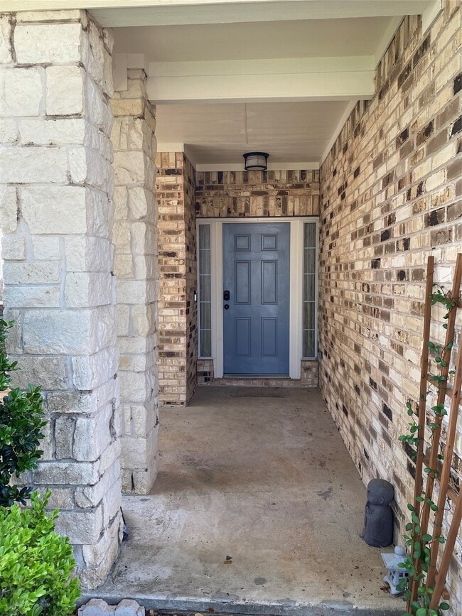 Photo - 2714 Orchard Creek Ln
