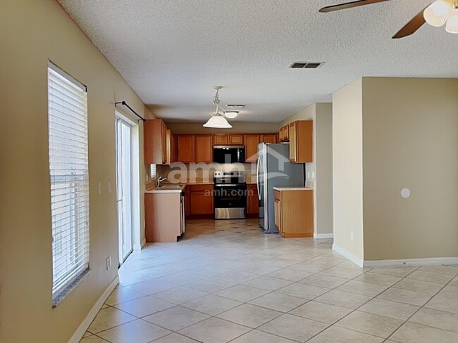 Photo - 1888 Vale Dr