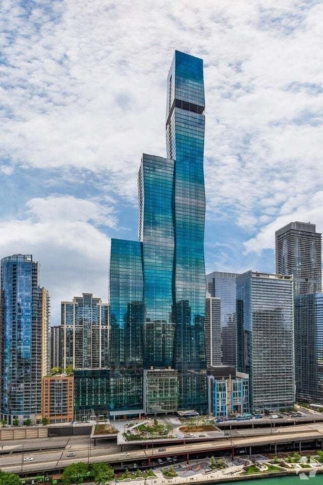Building Photo - 363 E Wacker Dr Unit 2102 Rental