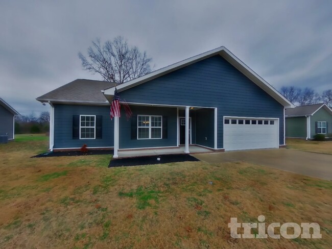 Building Photo - 825 Ellyson Dr