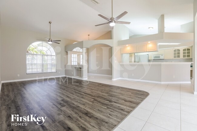 Photo - 25284 Zodiac Ln