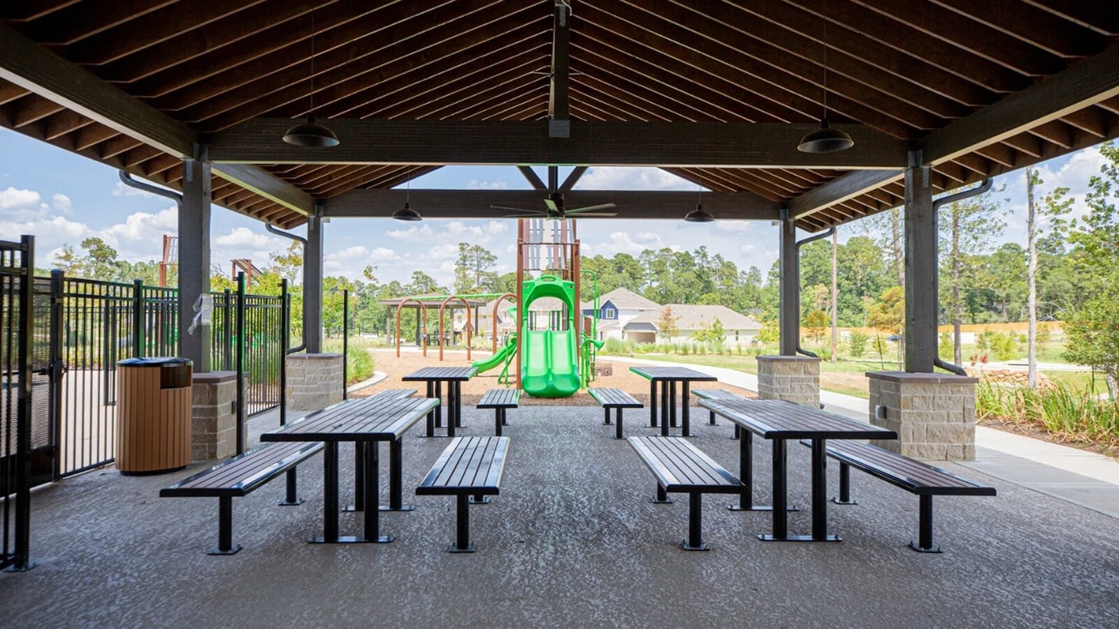 Photo - 2441 Flathead Dr