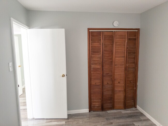 Photo - 104 Walnut St