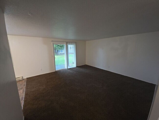 Photo - 3782 Iberis St NE